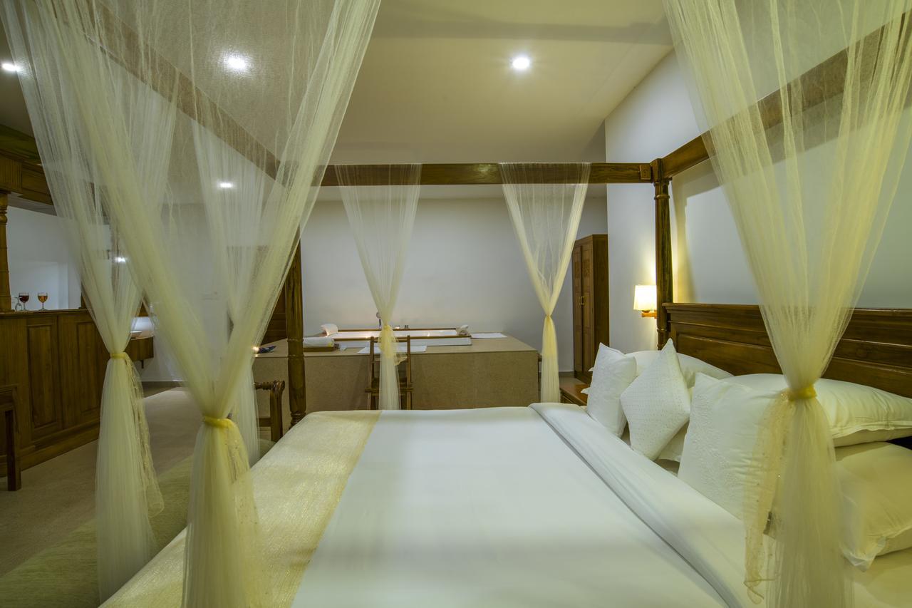 Olive Golden Ridge Resort Chinnakanal Exterior foto