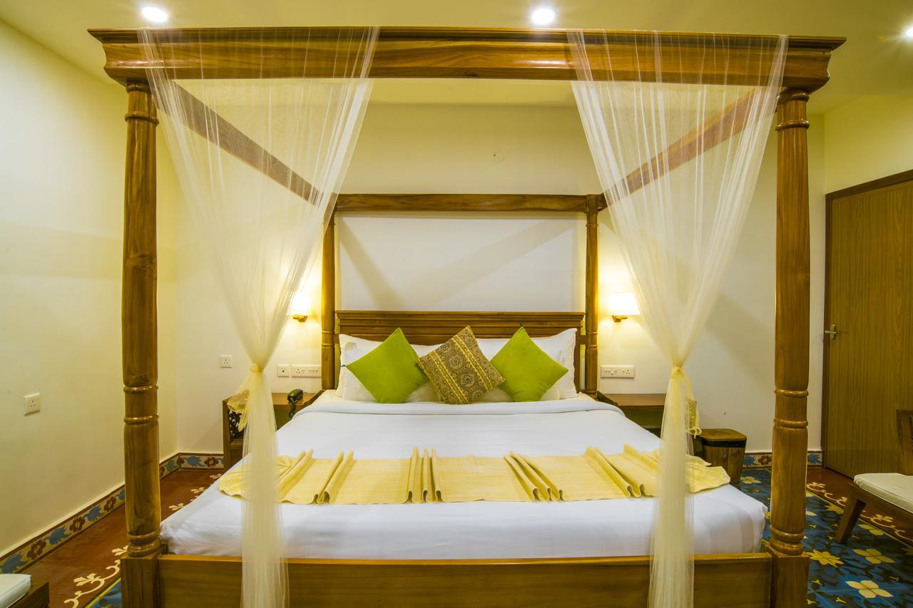 Olive Golden Ridge Resort Chinnakanal Exterior foto